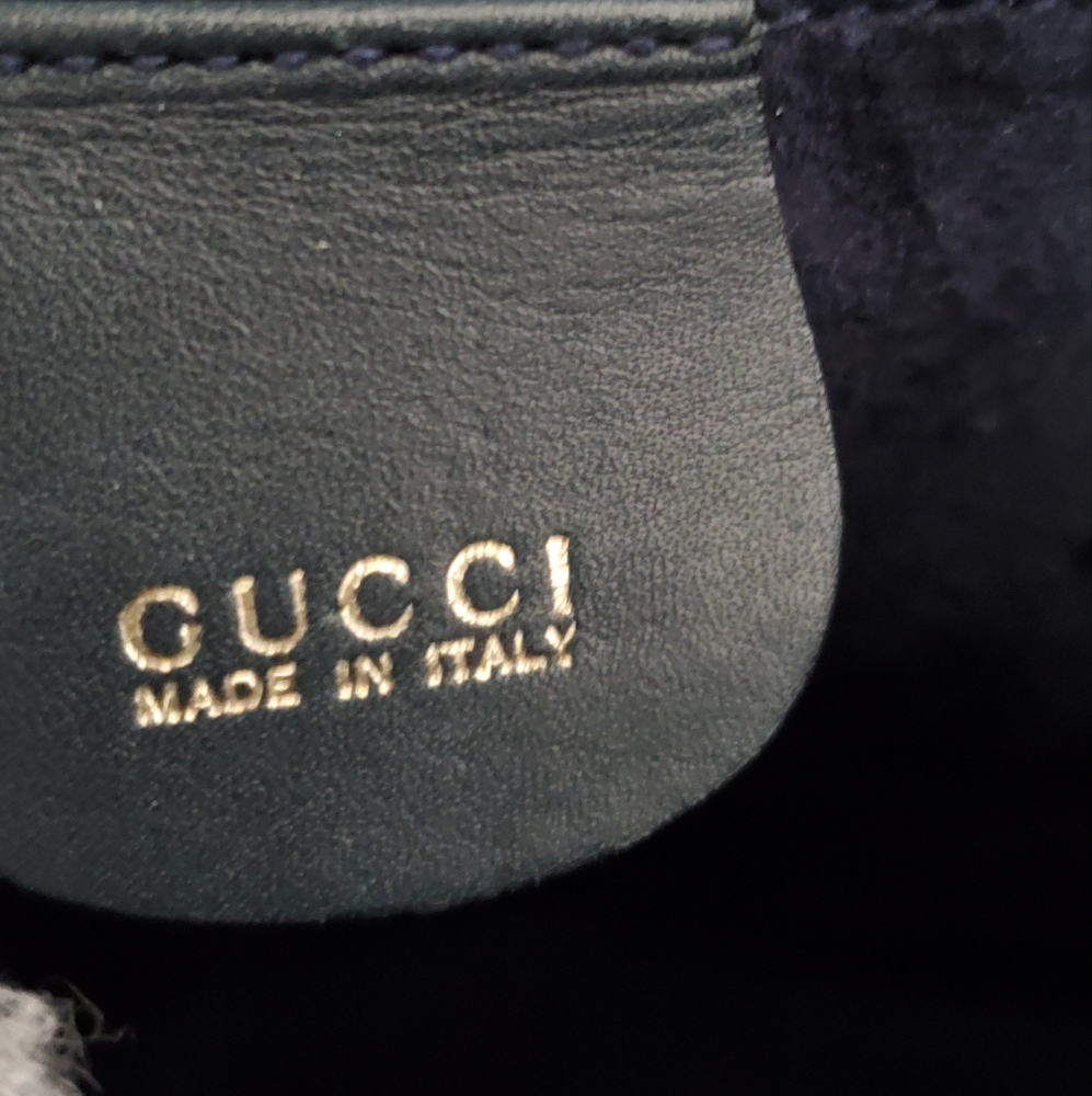 Gucci Hunter Green Rare Leather Messenger Bag with Gold-Tone Hardware⚜️💚⚜️ - Picture 13 of 15